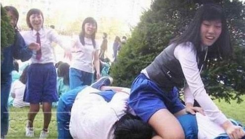 ������������Ů��ѧ���ᶼ��ʲô�߷�