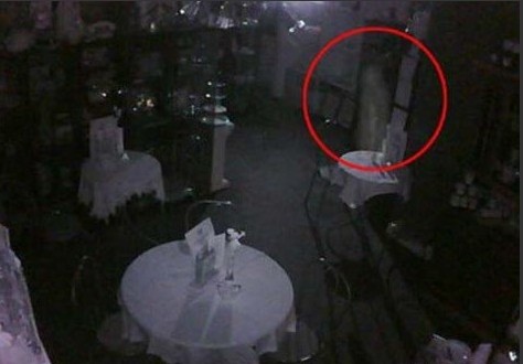 真实灵异变乱 监控录像里的鬼