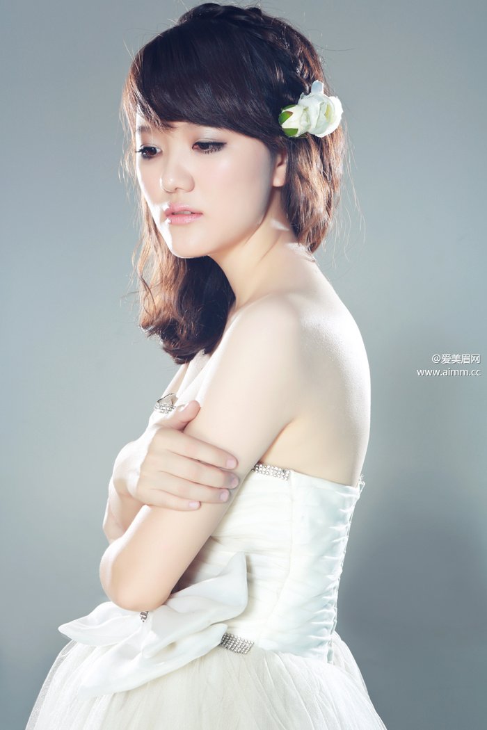 С��ˬ�������ŵ�ױд��