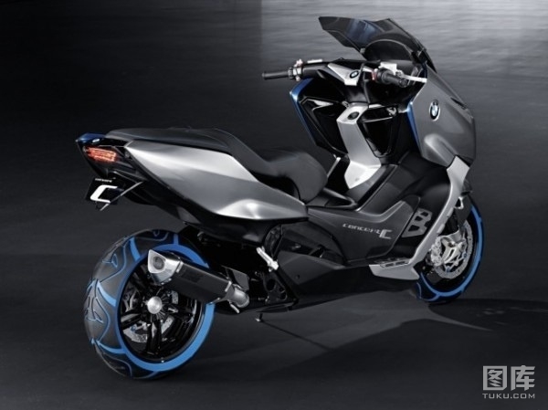 BMW�����ٿ˴�Concept C�ػ���