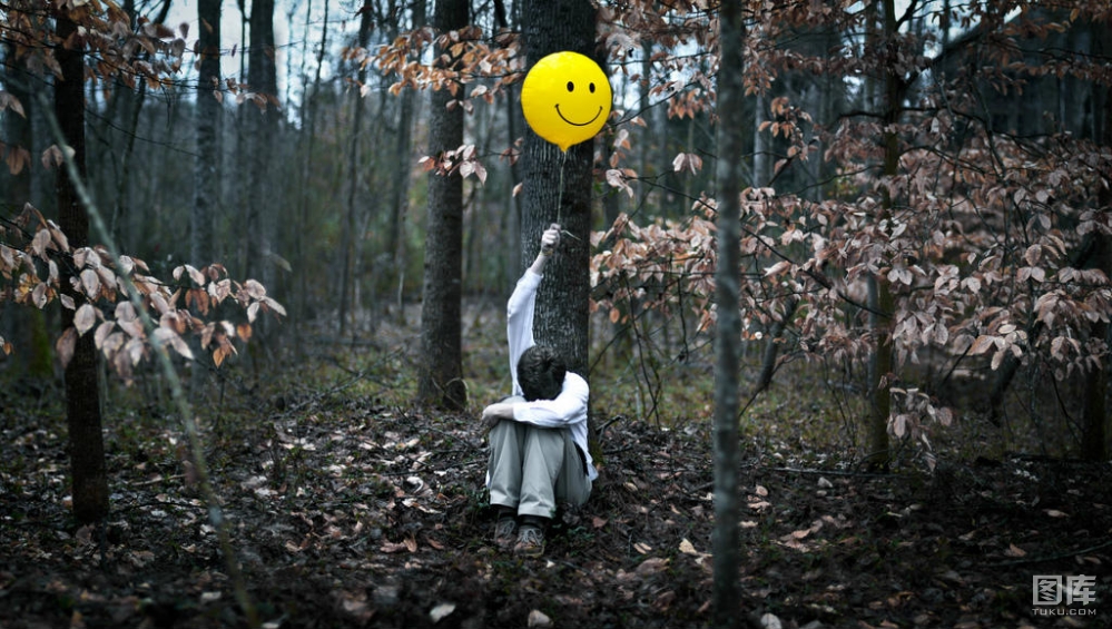 Stephen Criscolo�λ�ɫ���������