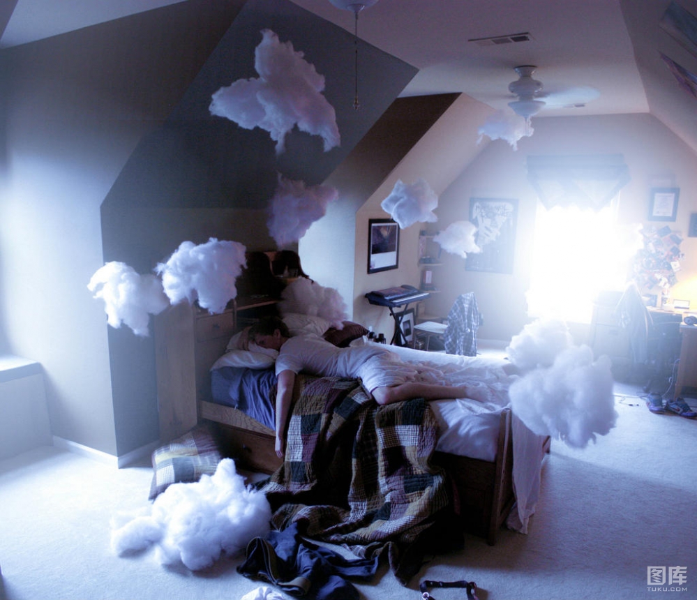 Stephen Criscolo�λ�ɫ���������