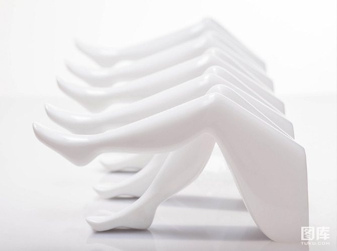 լ������鵲 ����Ů�������