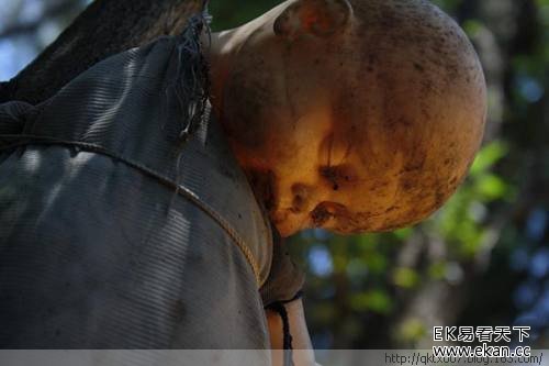 阴沉可怕诡异!让人不寒而栗的“鬼娃岛”(图