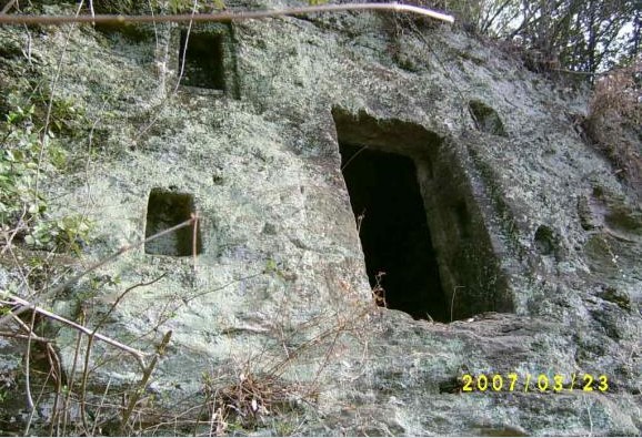 鄂西北山区传播的可骇传说:“自死窑”(文图