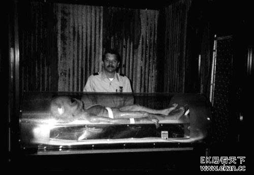 ������͵����� �ʽ�����������ʵ��