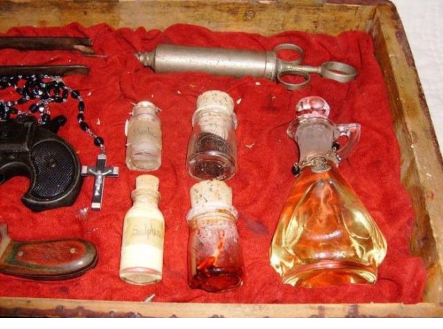 ̽��17��������רɱ��Ѫ���������豸