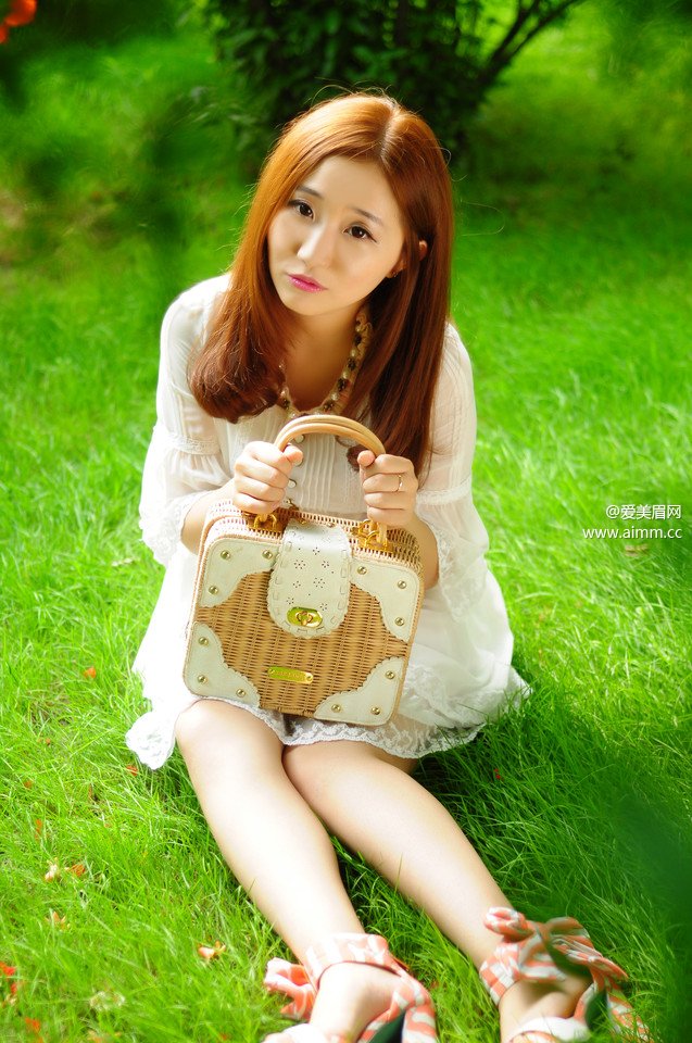 �ɾ����������һĨ��